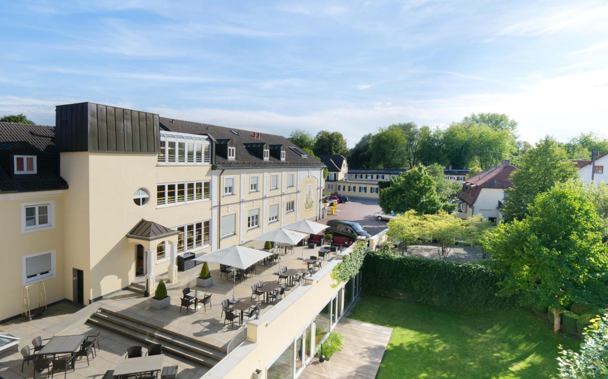 Hotel Am Schlosspark Zum Kurfuerst Oberschleißheim Екстериор снимка